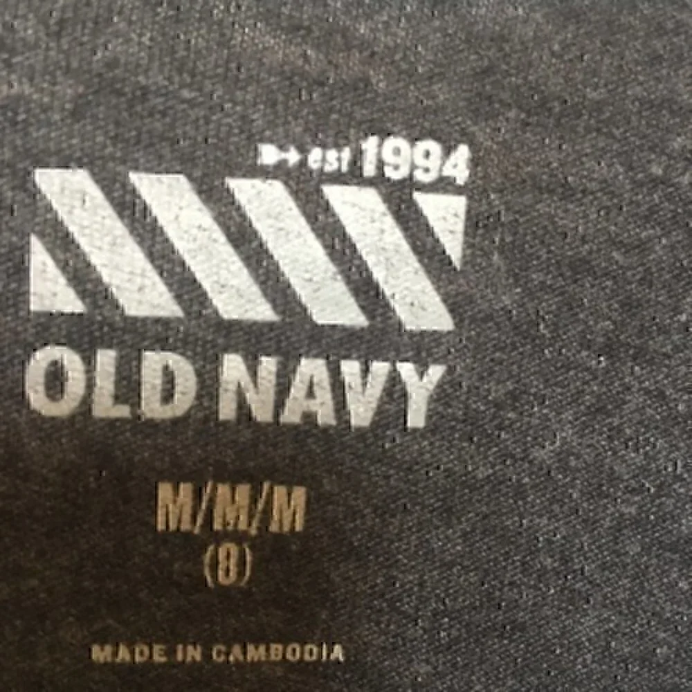 Boys size medium 8 Old Navy gray T-shirt